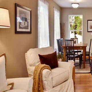 Встреча бабушек